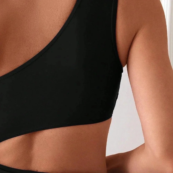 Black Women's Cut Out One Shoulder One Piece Swimsuit - Picture 6 of 6